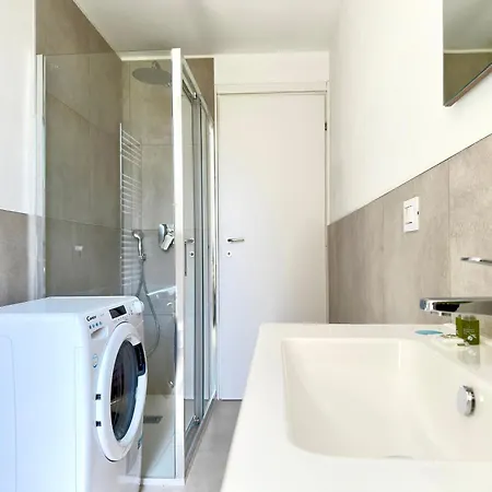 I-host - Lodi 78 * Mailand